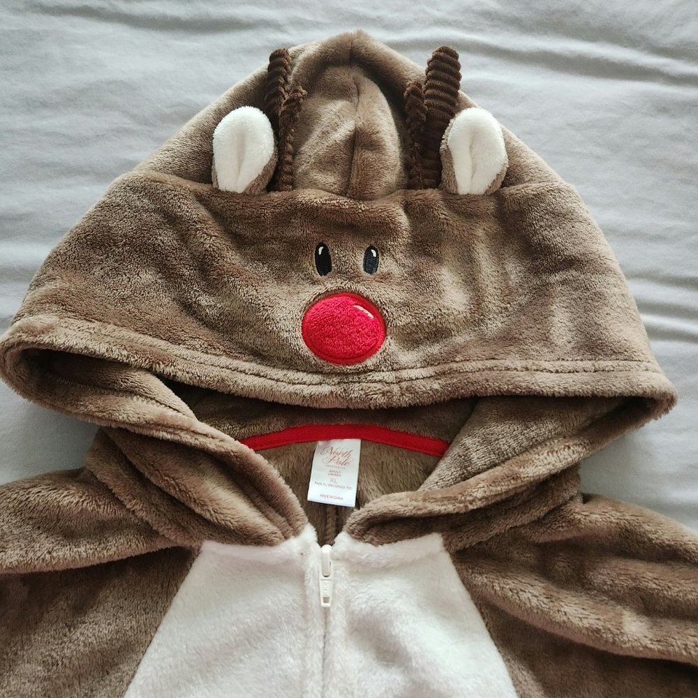 Adult Reindeer One Piece Pajama aka Onesie. Unisex sizing XL. NWT